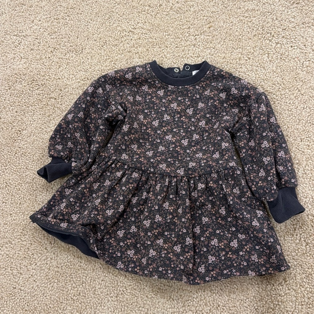 Organic flowered dress